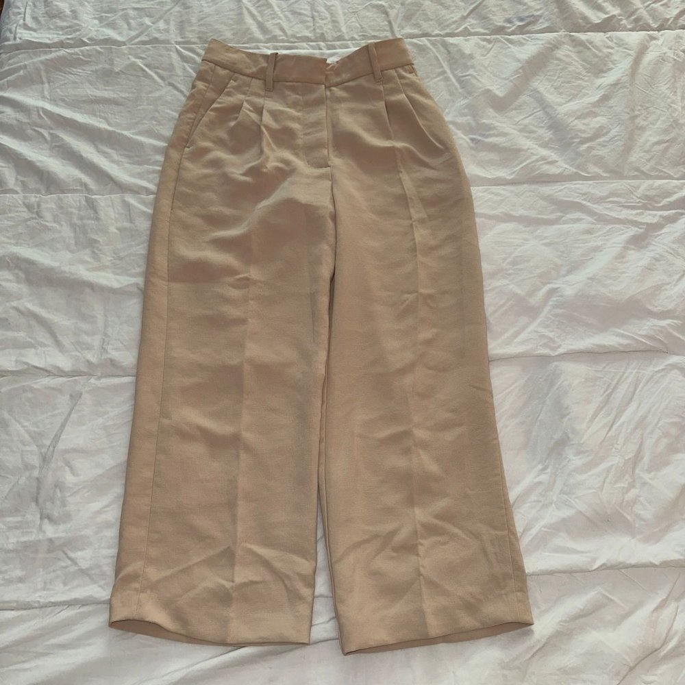 Aritzia Beige Cropped Wide-Leg Pants